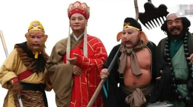 演到一半换演员的4部剧别说你一部都没看过最后一部堪称经典