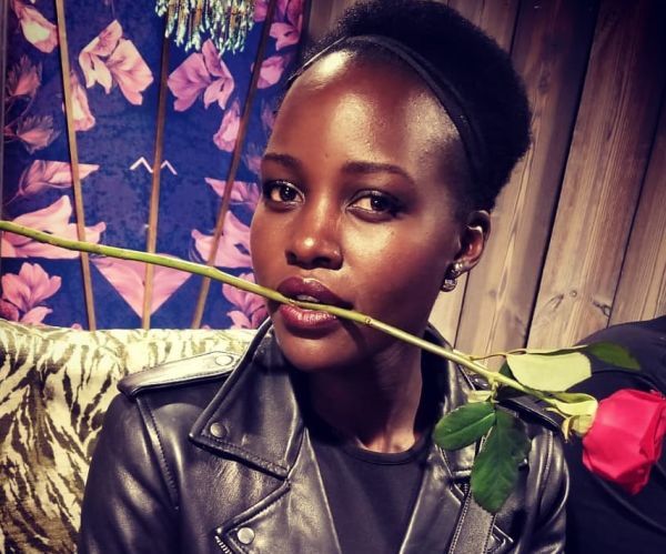 sofía vergara,演员第21名:kat dennings,演员第22名:katrina bowden