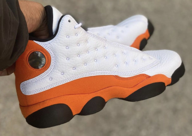 aj13"starfish"明年1月市售 白色皮革鞋身搭配橙色细节