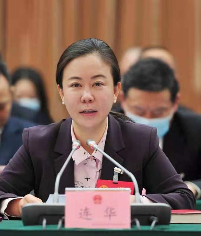 大邑县委书记连华大邑为成都建设雪山下的公园城市贡献雪山力量