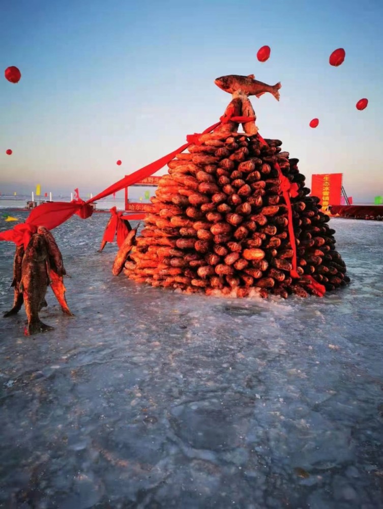 2020年镇赉哈尔淖冬捕节一网捕鱼超30万斤_腾讯新闻