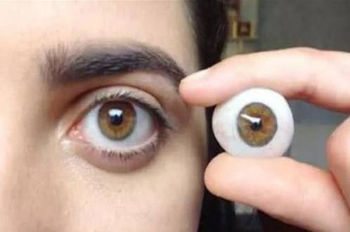 5亿,而这项3d人工电子眼,可以说是有眼疾的人的福音,这个世界这么美好