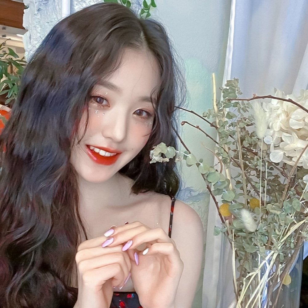 张元英头像【评论投稿】