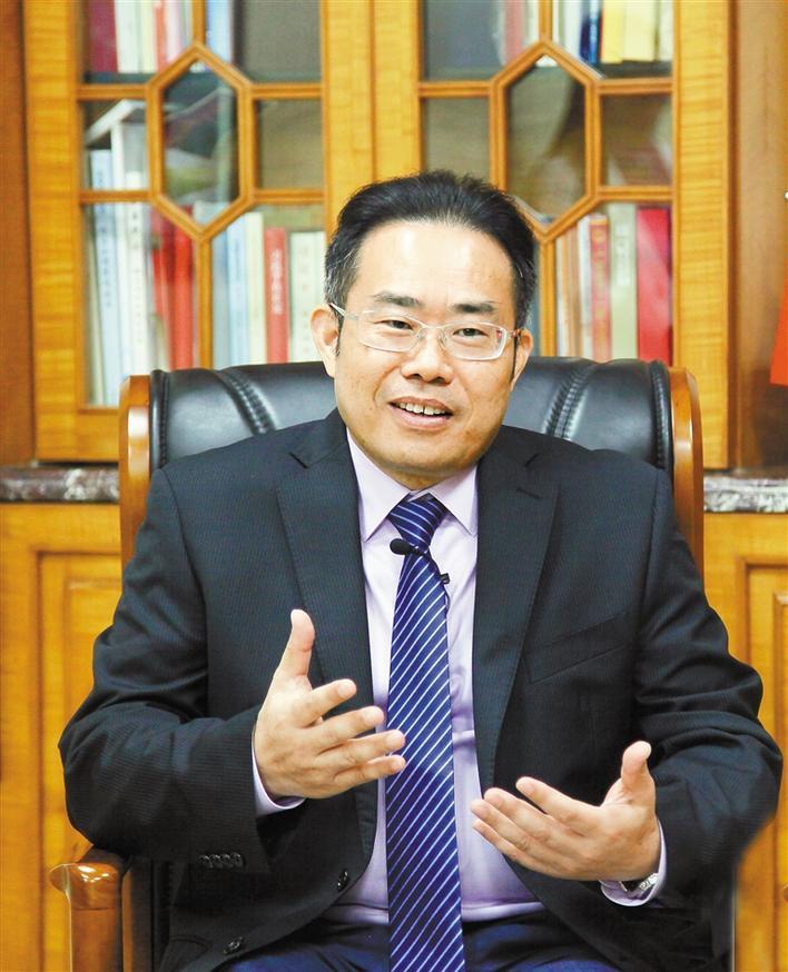 权威访谈|戴运龙:为深圳推进综合改革试点"写"好财政"大文章"_腾讯新