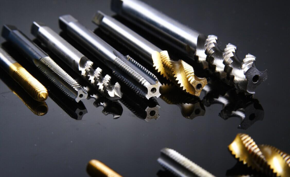 应对工程机械中的万种零部件科学用刀太重要