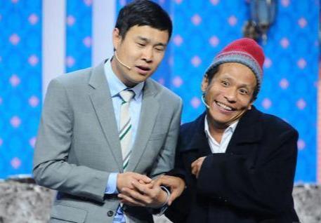 于是宋小宝离开了自己的家乡,跟随焦小龙认真学习二人转的本领,只是