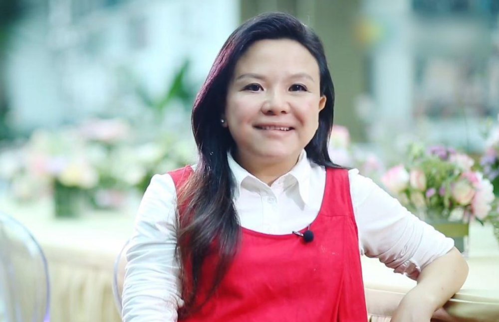 中国女富商曾给美国捐款96亿,在国内却欠债200亿,如今陷入困境