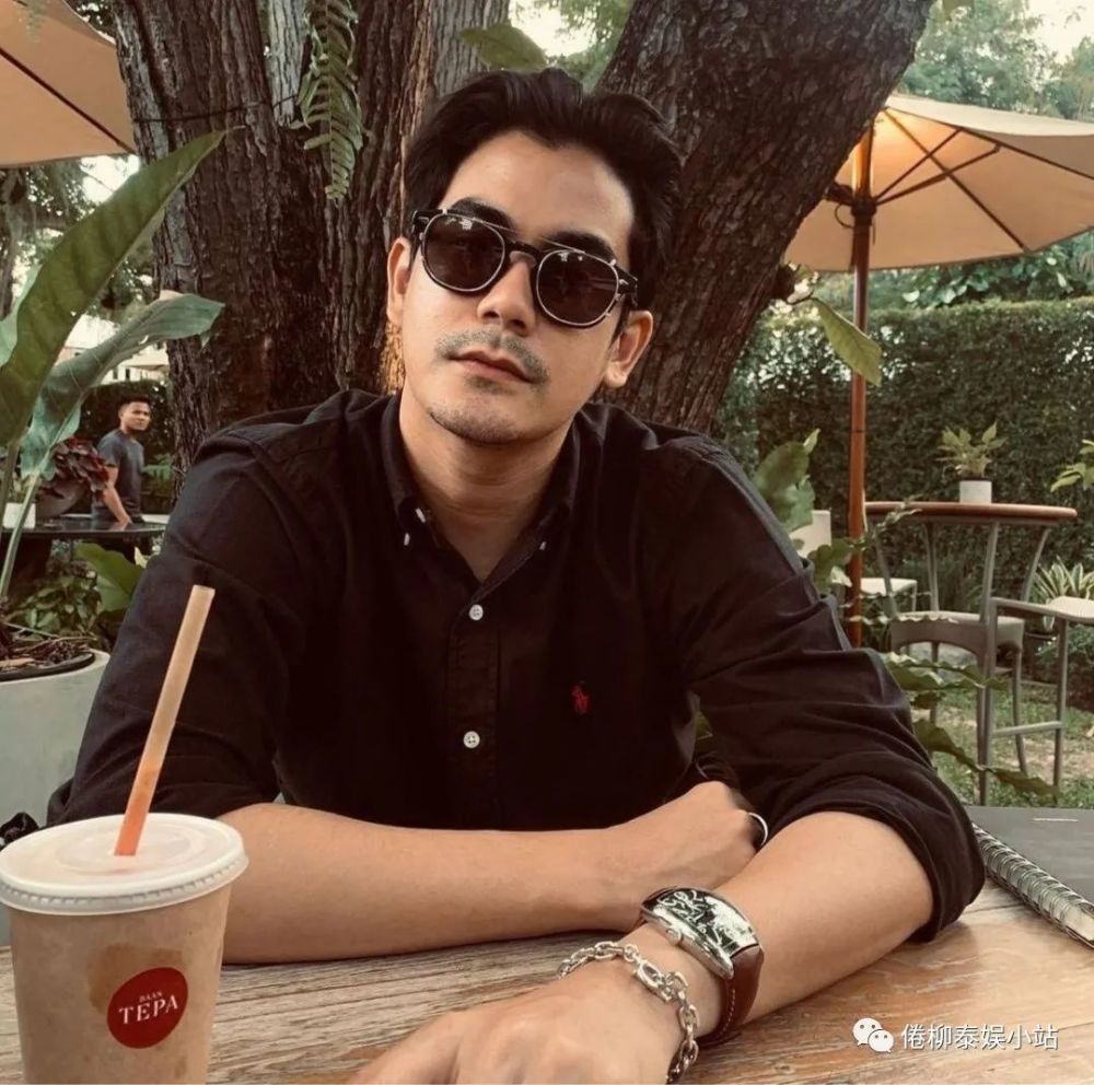 泰星sean告别单身引出新话题新女友遭网友嘲讽又黑又丑