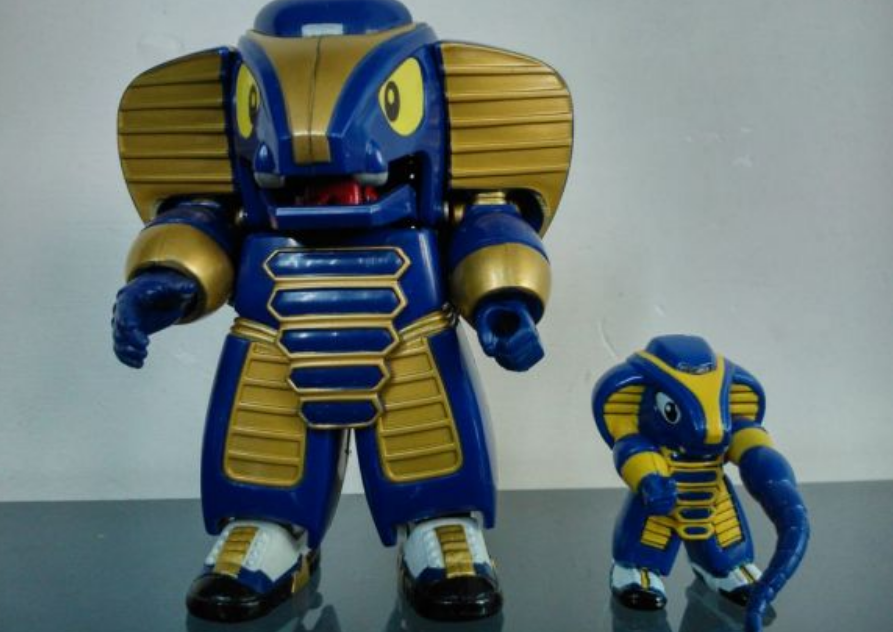 铁甲小宝为何外形是响尾蛇的反派却被称为螳螂恶霸