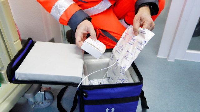 新冠疫苗运输冷链温度不够低德国多地暂停接种辉瑞疫苗