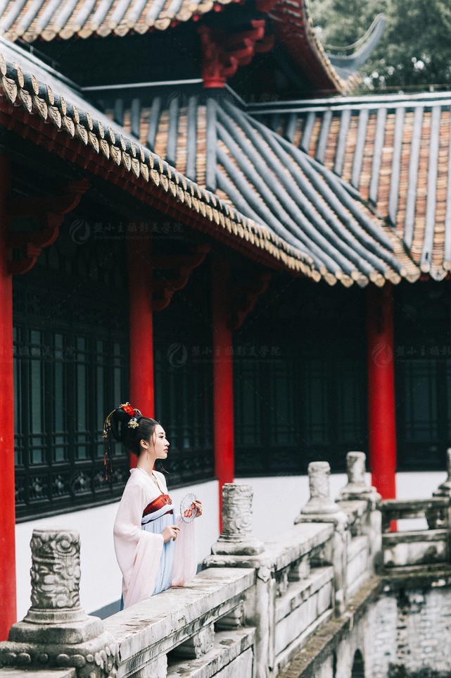 "外景拍的古装有没有想象中的好看?