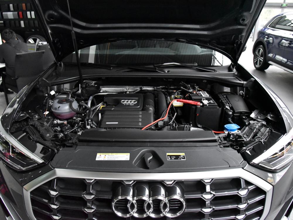 4t四缸涡轮增压ea211-djs发动机,最大功率150马力,峰值扭矩250n·m,与