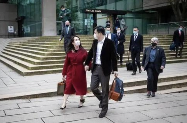 孟晚舟背后的男人:名校硕士,身价过亿,豪宅