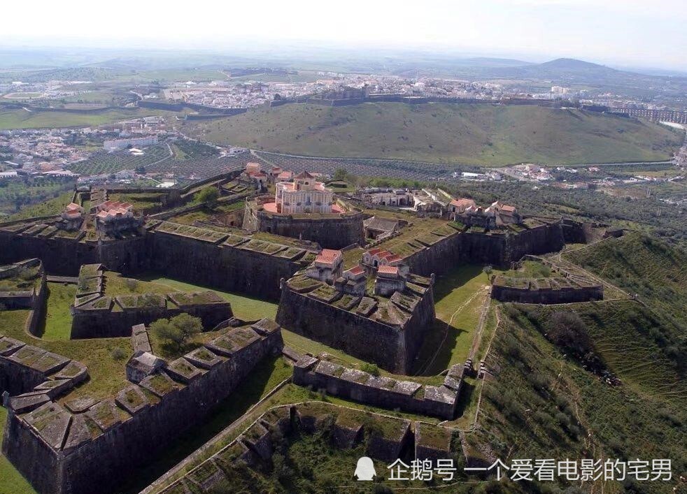 欧洲小国的棱堡和中国的城墙就防御性能相比,我们确实不如欧洲!