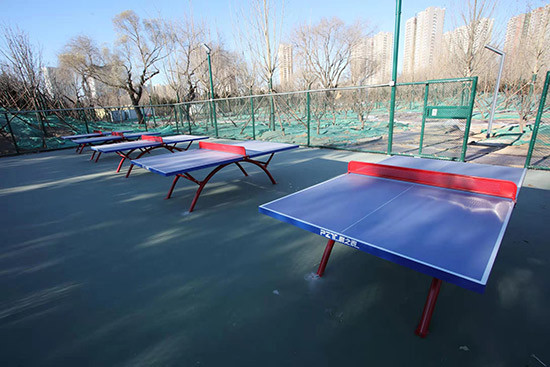 在寸土寸金的方庄地区,丰台区体育局在正在建设的方庄城市公园内新建