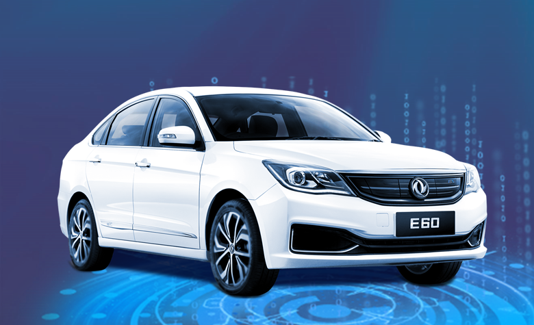 此次发布的纯电智能机器人教练车(东风风神e60)是易通共享联合东风