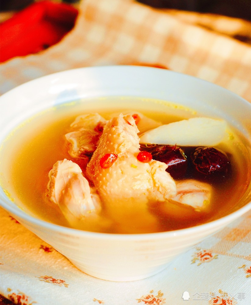 最适合冬天喝的9种汤,坚持每天喝一碗,驱寒又暖身,冬天不怕冷_腾讯