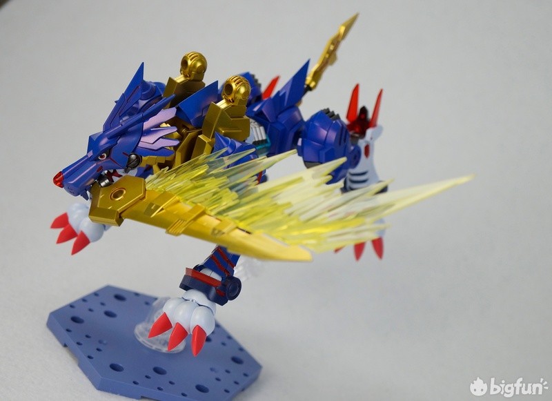 【作品分享】bandai frs 钢铁加鲁鲁兽_腾讯新闻