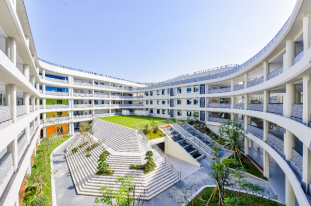 杭州市之江实验中学,杭州市之江第一中学的新校舍正式启用