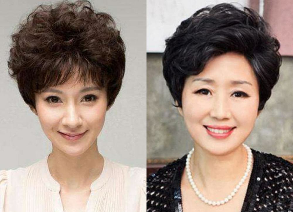 五十岁女人适合直发还是烫发?避开三个雷区,直发减龄卷发更洋气