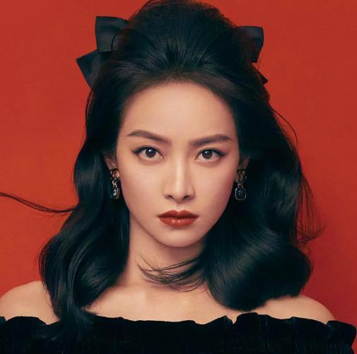 33岁宋茜晒近照,鼻孔和眼睛一样大,素颜出镜像少女_腾讯新闻