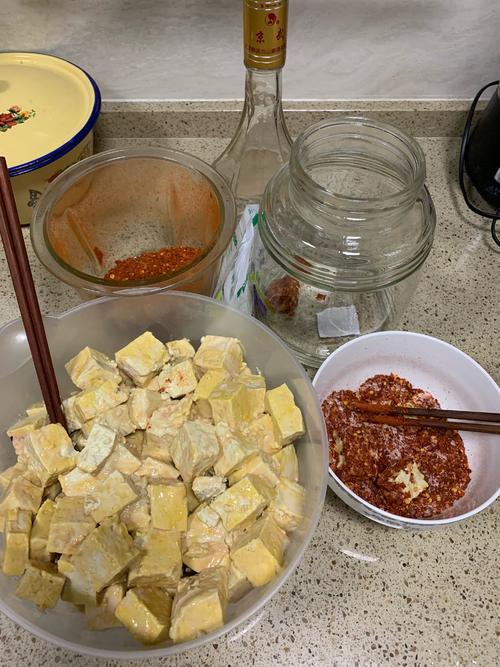 重庆特产传说(331)|只在冬天制作的黔江霉豆腐,现在食用正好