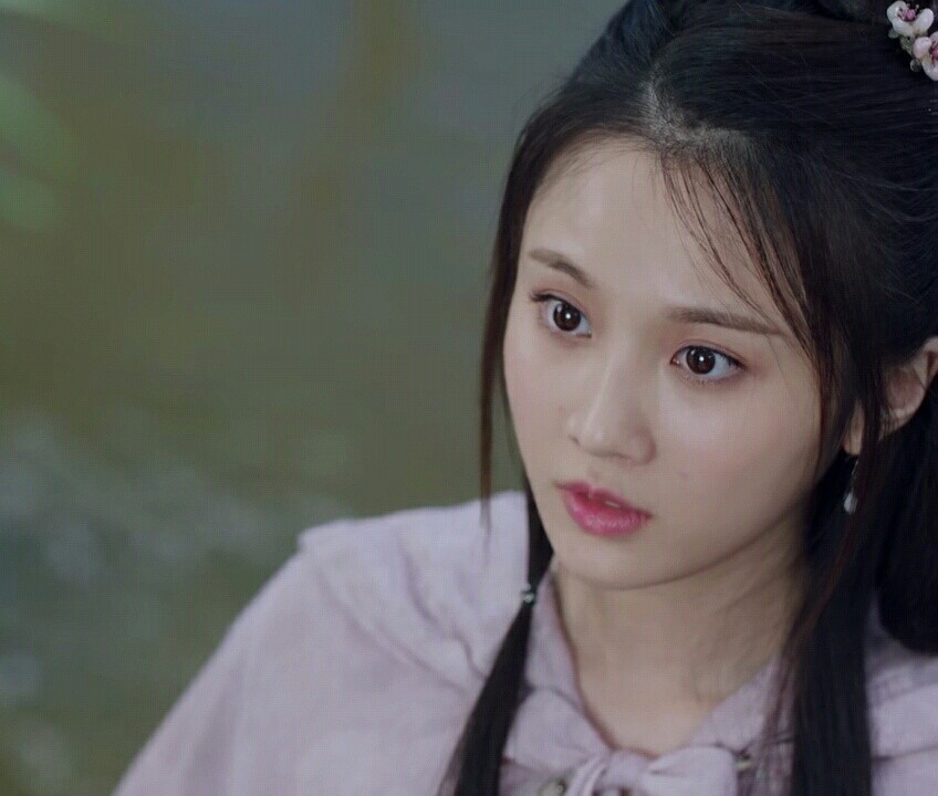 《有翡》:李晟对吴楚楚温柔以待,为何对表妹总是一副欠揍样?