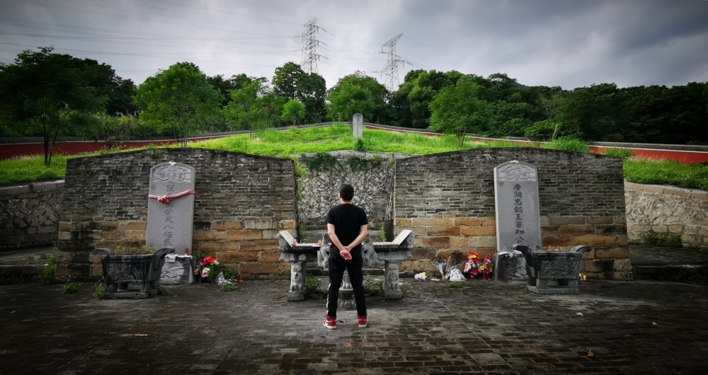 探秘福建第一帝陵,仅剩两座巨大坟冢,地宫沦为垃圾场