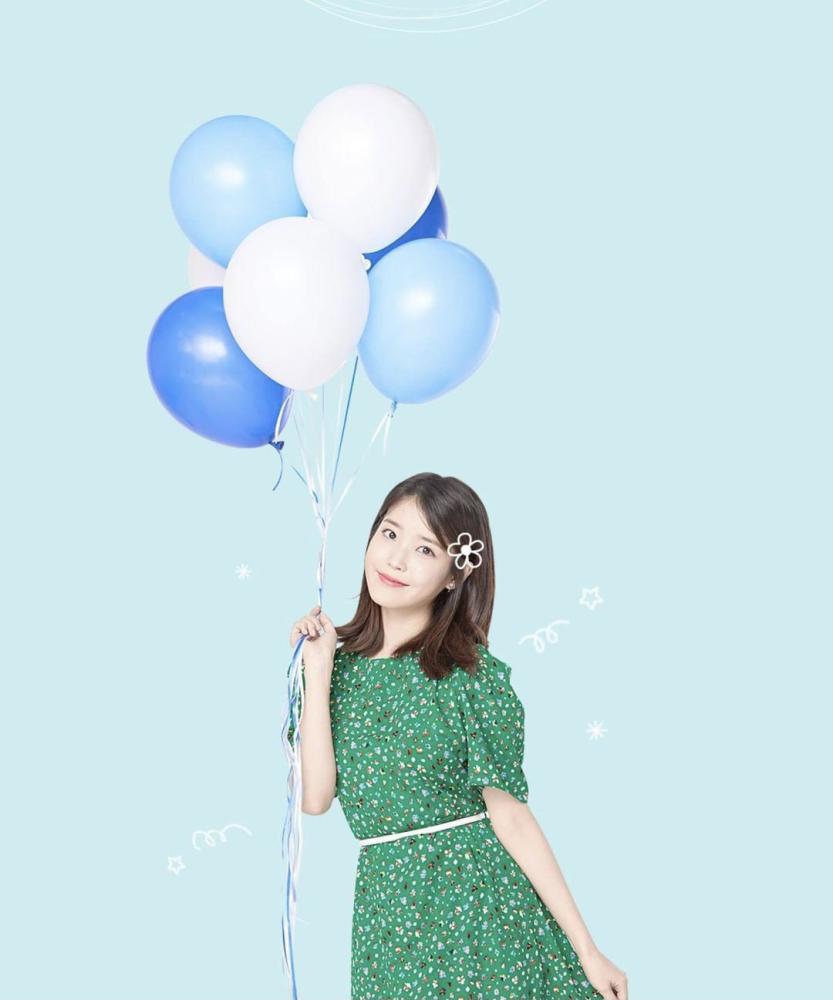 iu宣传海报超清新美好数套造型演绎少女感是人间天使没错了