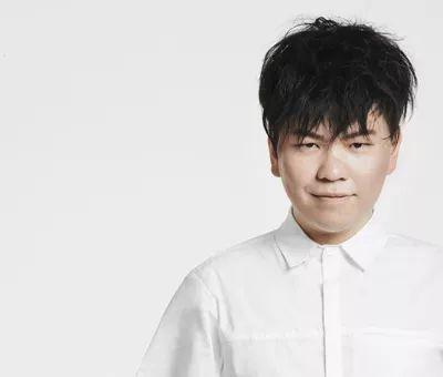 常石磊与王源互动,意外暴露情感取向,本尊回应已有私信相亲的