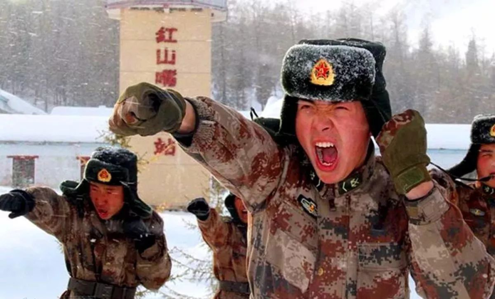 一群白皮肤的士兵为中国守边疆千万不要叫他们老外