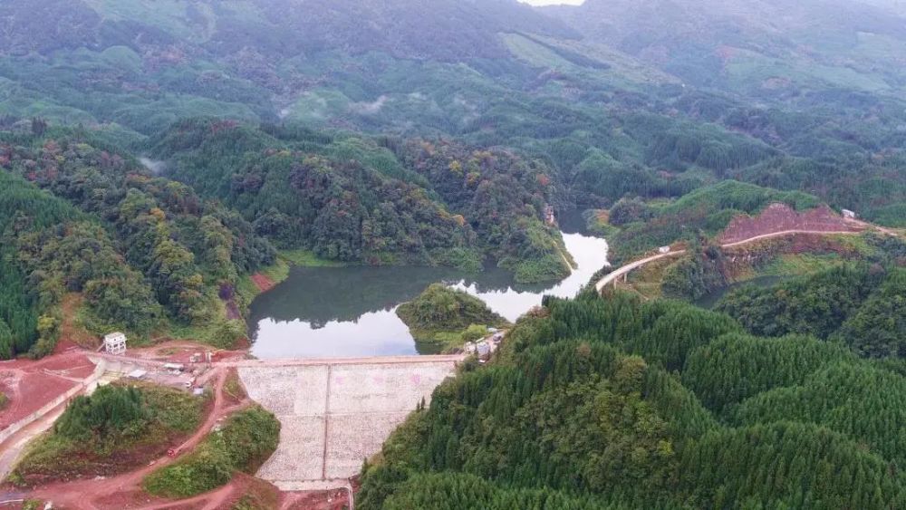 九龙水库已于昨日向雨城城区试供水_腾讯新闻