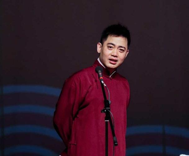 王惠差点因为他重出江湖,终于轮到了扒马褂|郭德纲|德云社|三哥|王惠