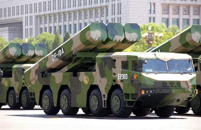 东风-10a导弹发射车