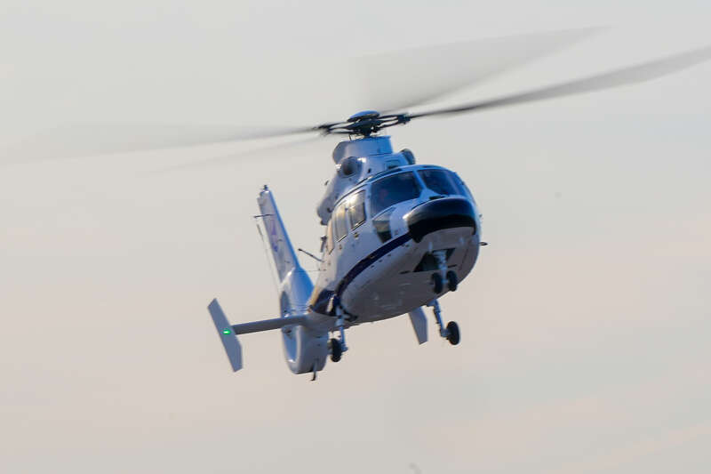 天津批产ac312e民用直升机成功首飞