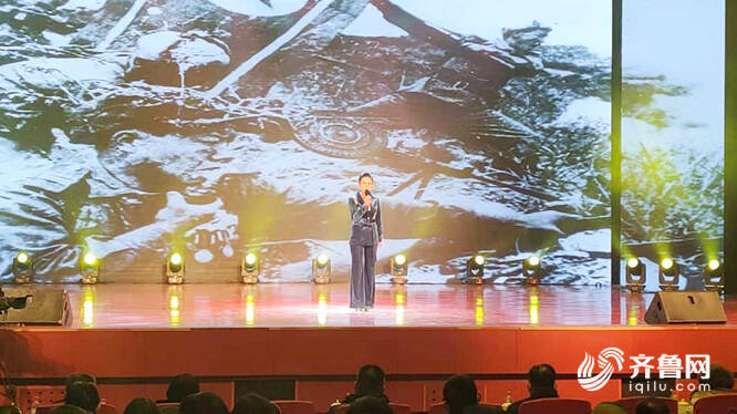 劳模企业家与市民共迎新年2021德州市新年联欢晚会精彩上演