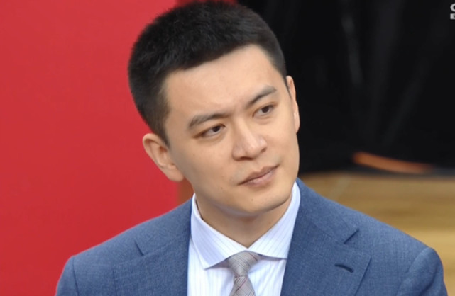 辽宁击败山东杨鸣承认自己的执教经验最少应该向其他教练学习