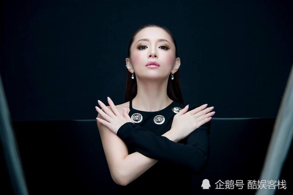 滨崎步被判定为新冠密切接触者未来一段时间无法参与公共活动