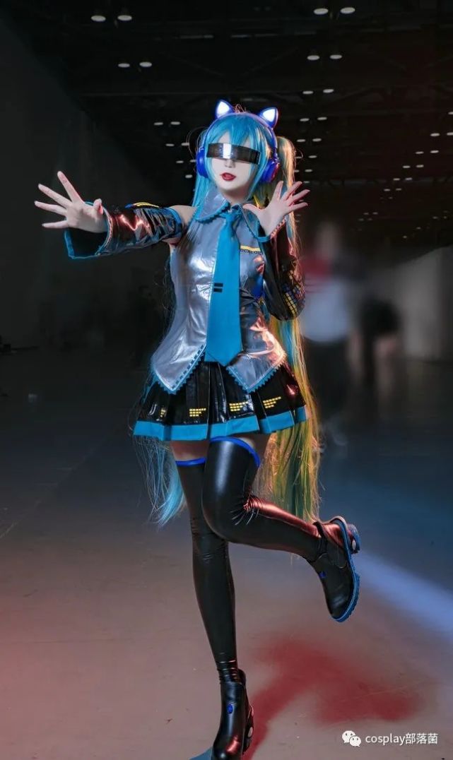 cos:初音公式服cos正片