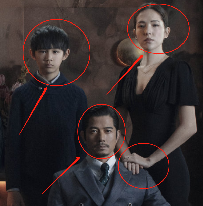 秘密访客定档诡异全家福海报曝光张子枫的站位却成亮点