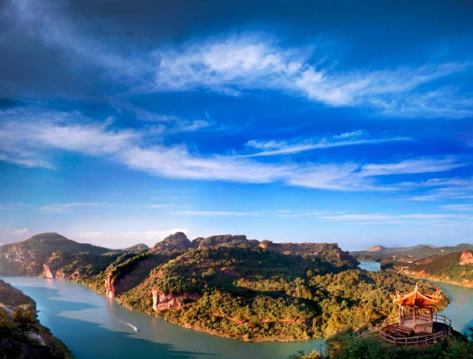 福建有个小众丹霞景点没有洞穴却叫做洞因这里有独特的一线天