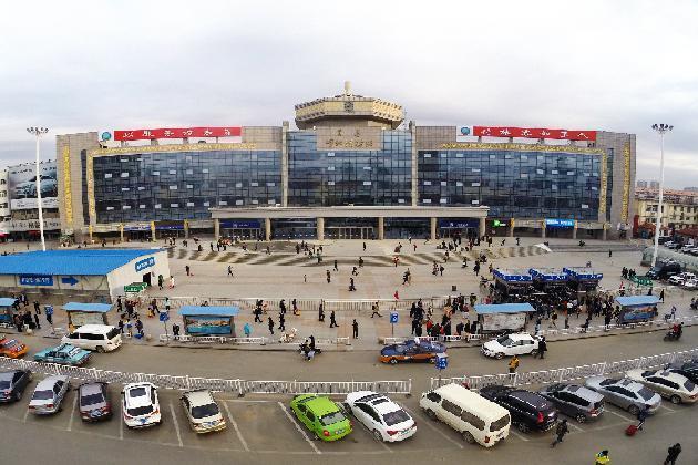 呼和浩特两座大型火车站介绍