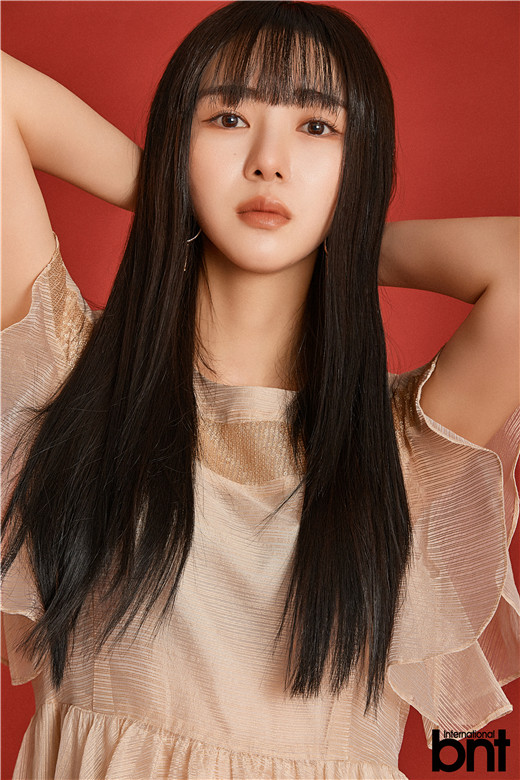 权珉娥拍摄bnt写真无愧于画报达人称号消化多种风格