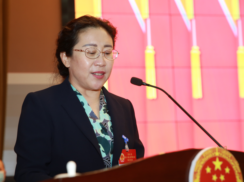 两会特别报道县十八届人大五次会议胜利闭幕