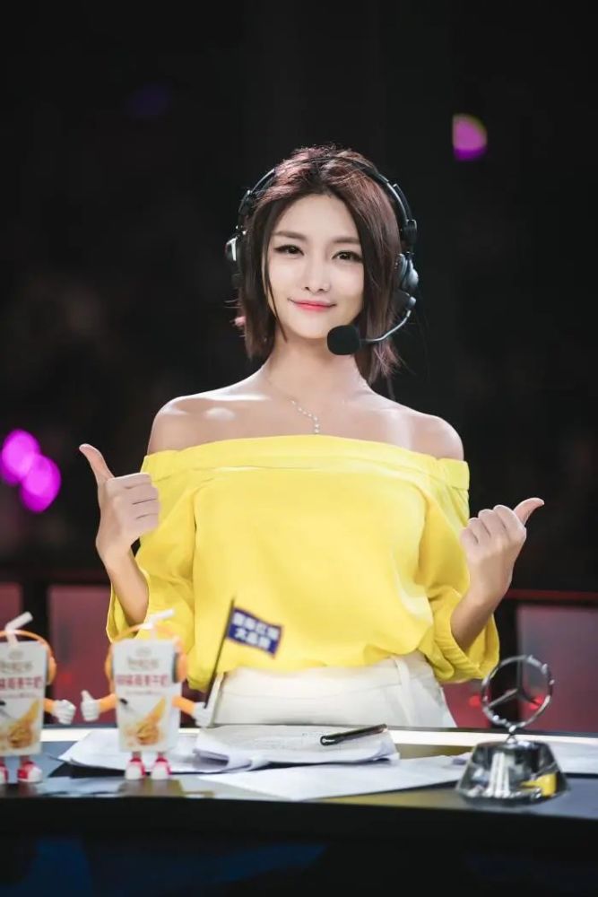从电竞少女到千万粉丝主播,电竞如何改写"美少女战士"miss的人生