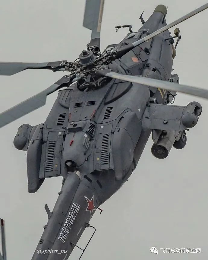 首批两架量产改进型攻击直升机米-28nm已交付俄武装力量