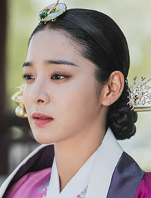 哲仁王后女二在认真宫斗女主却在认真泡妞