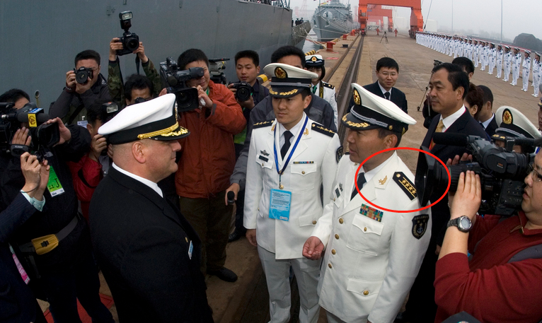 大校遇到准将谁级别更高不同国家的军衔还论高低吗