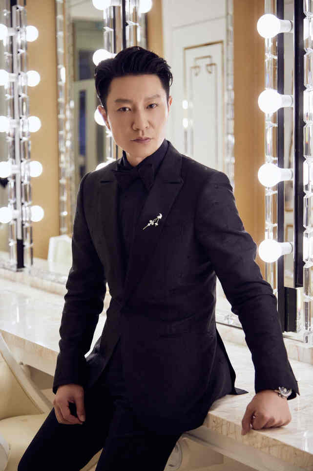 李宗翰出席澳门国际电影节再获最佳男配角殊荣