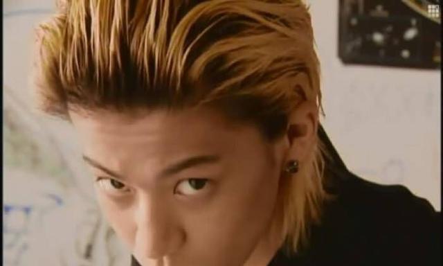 本山大叔小栗旬 神仙颜值 却一直在 扮丑 的路上一去不复返 小栗旬 赵本山 颜值 山田优 日本 娱乐 山田孝之